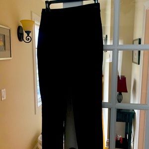 Size 2 lululemon pants straight leg with zipper packets